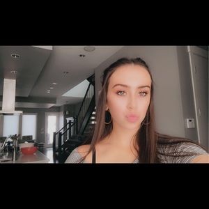 Meet your Posher, Kianna